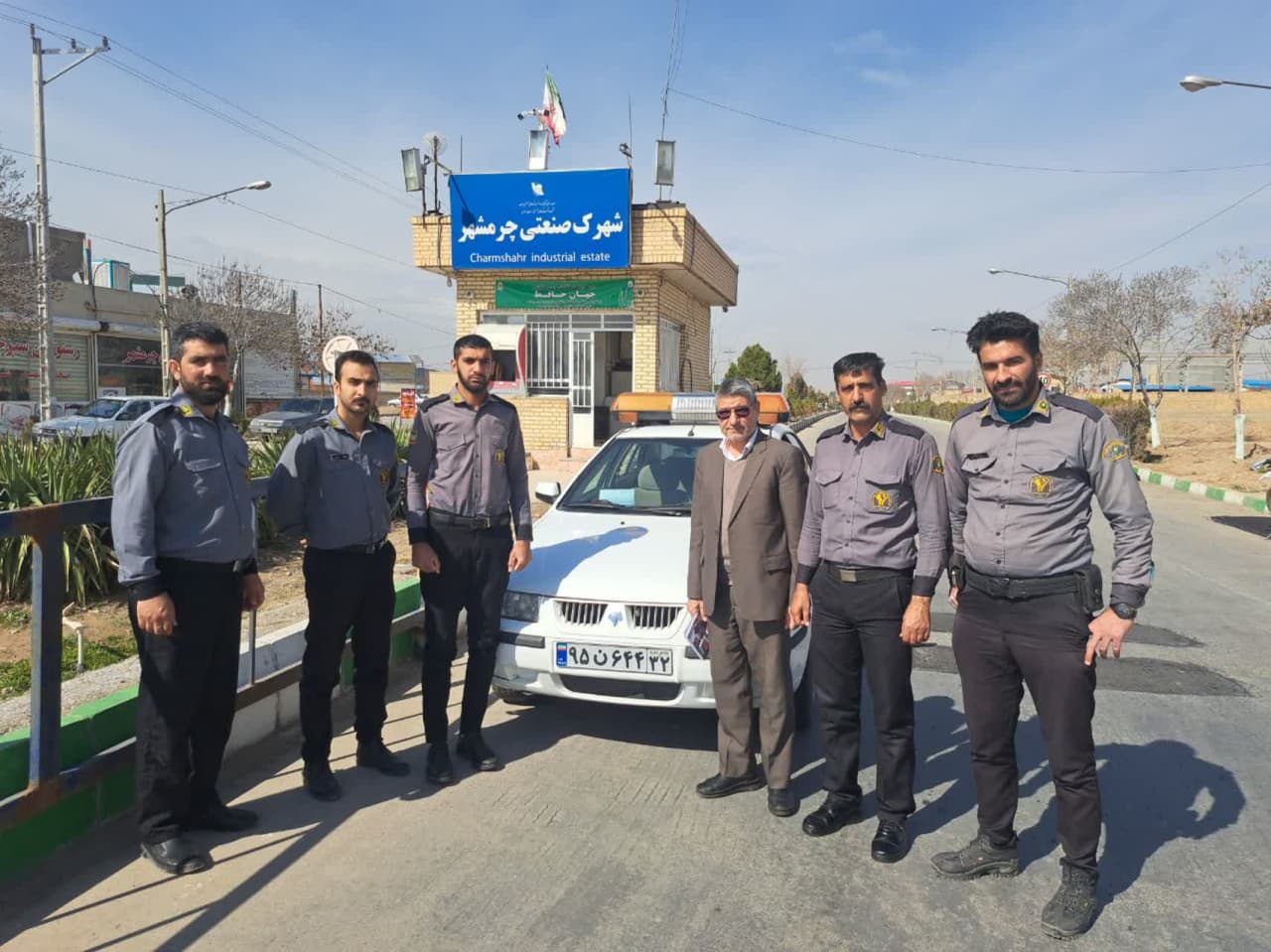 آموزش ضمن خدمت پلیس یاران در شهرک صنعتی چرمشهر